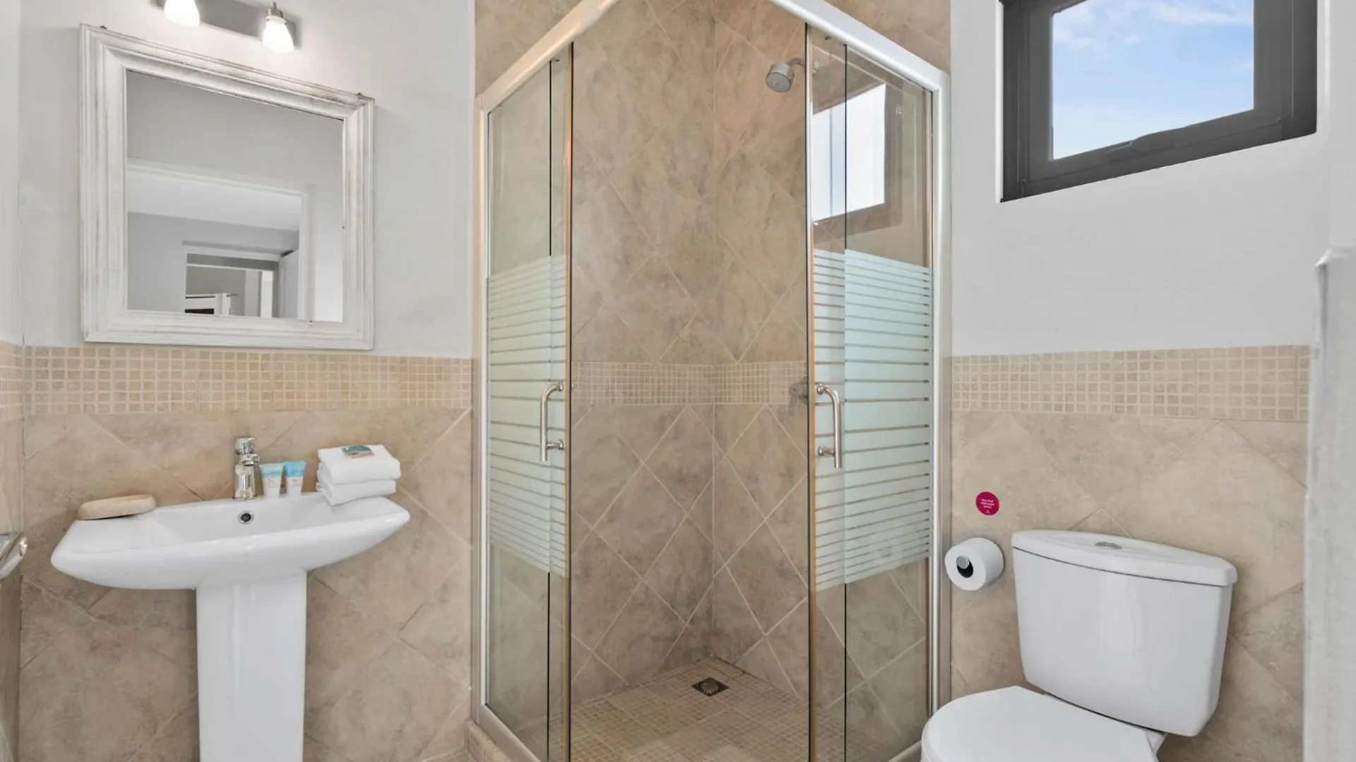 Caya Bista Lama 26 Palm Beach Feriehus